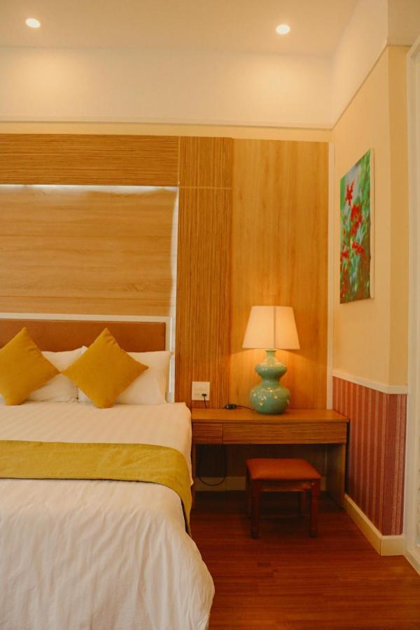 Sao Vang Hotel Bảo Lộc Extérieur photo