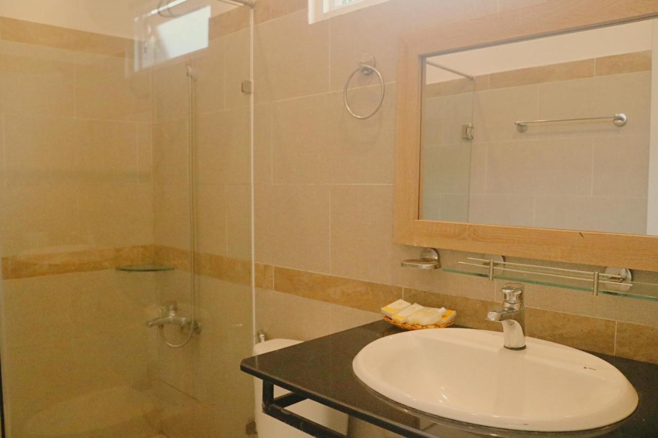 Sao Vang Hotel Bảo Lộc Extérieur photo