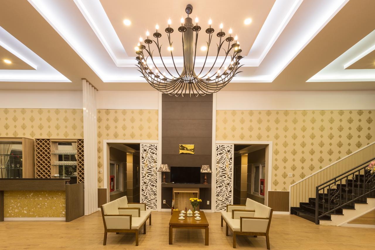 Sao Vang Hotel Bảo Lộc Extérieur photo